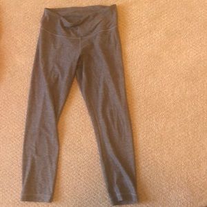 Lululemon cropped leggings